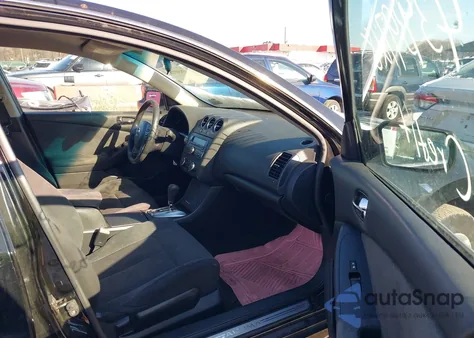 2010 Nissan Altima 2.5 S z USA, uszkodzony, nr VIN 1N4AL2AP8AN508617